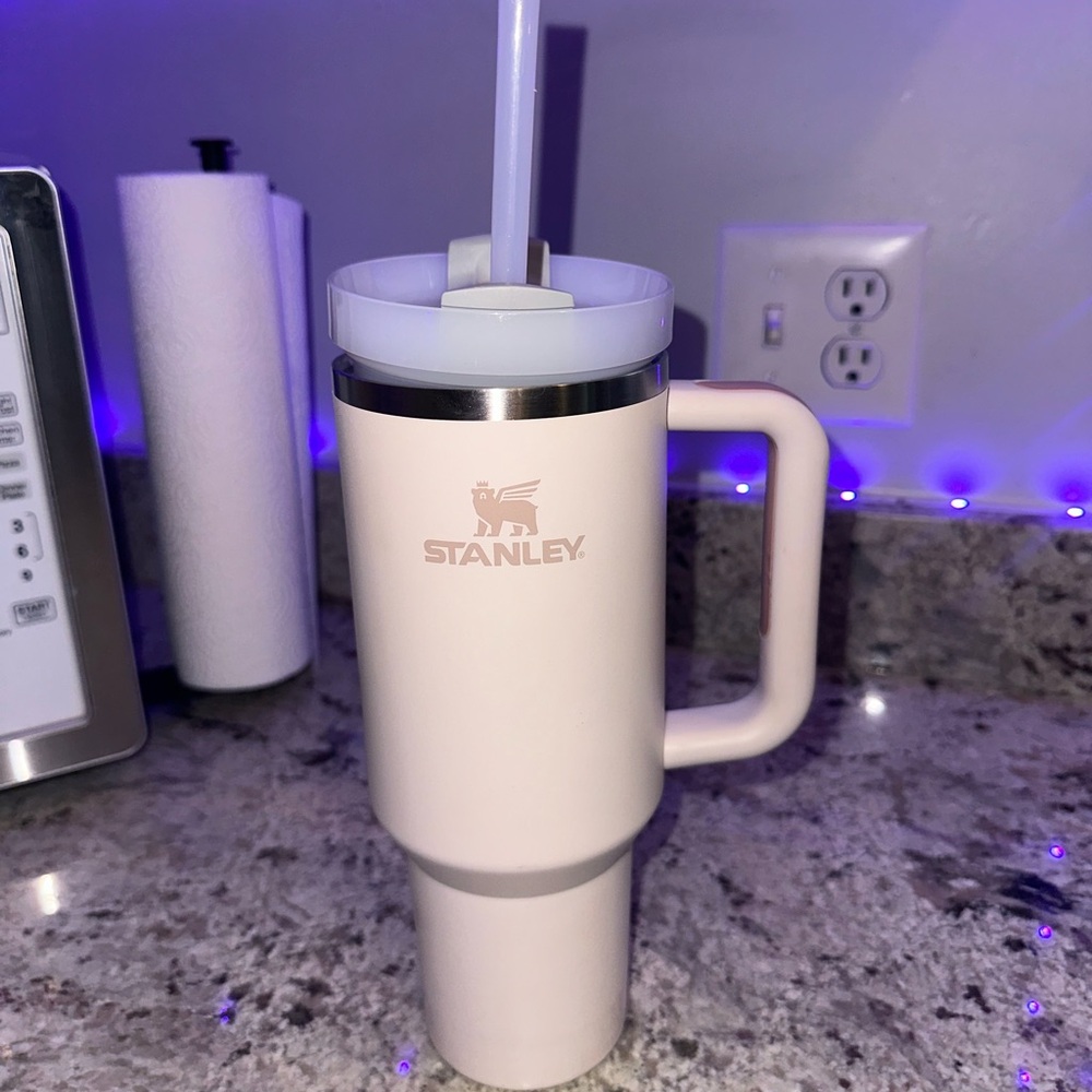 Stanley Cream Dining Mug with Handle